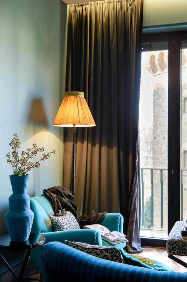 Velona'S Jungle Luxury Suites Florenz Exterior foto