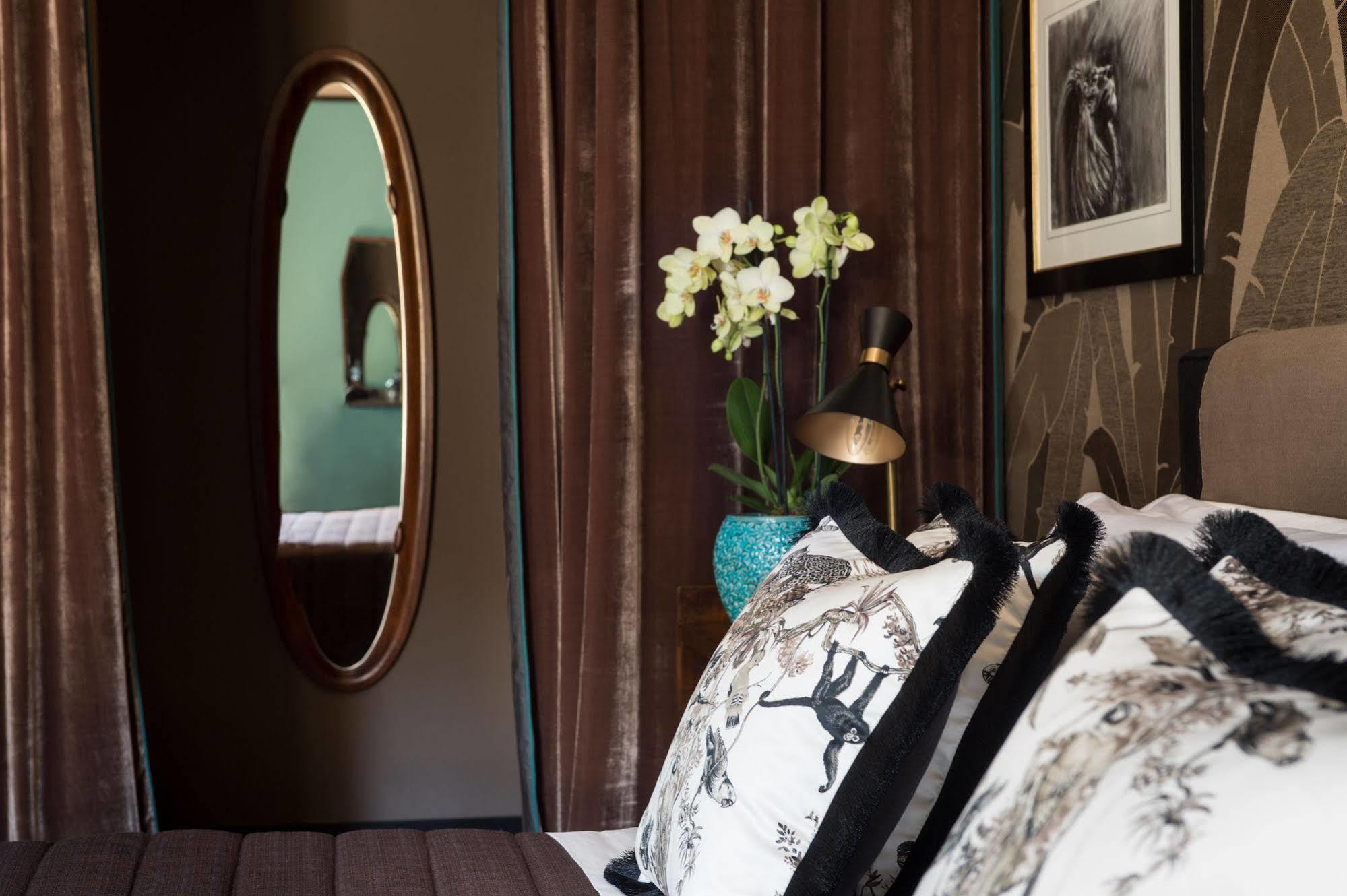 Velona'S Jungle Luxury Suites Florenz Exterior foto